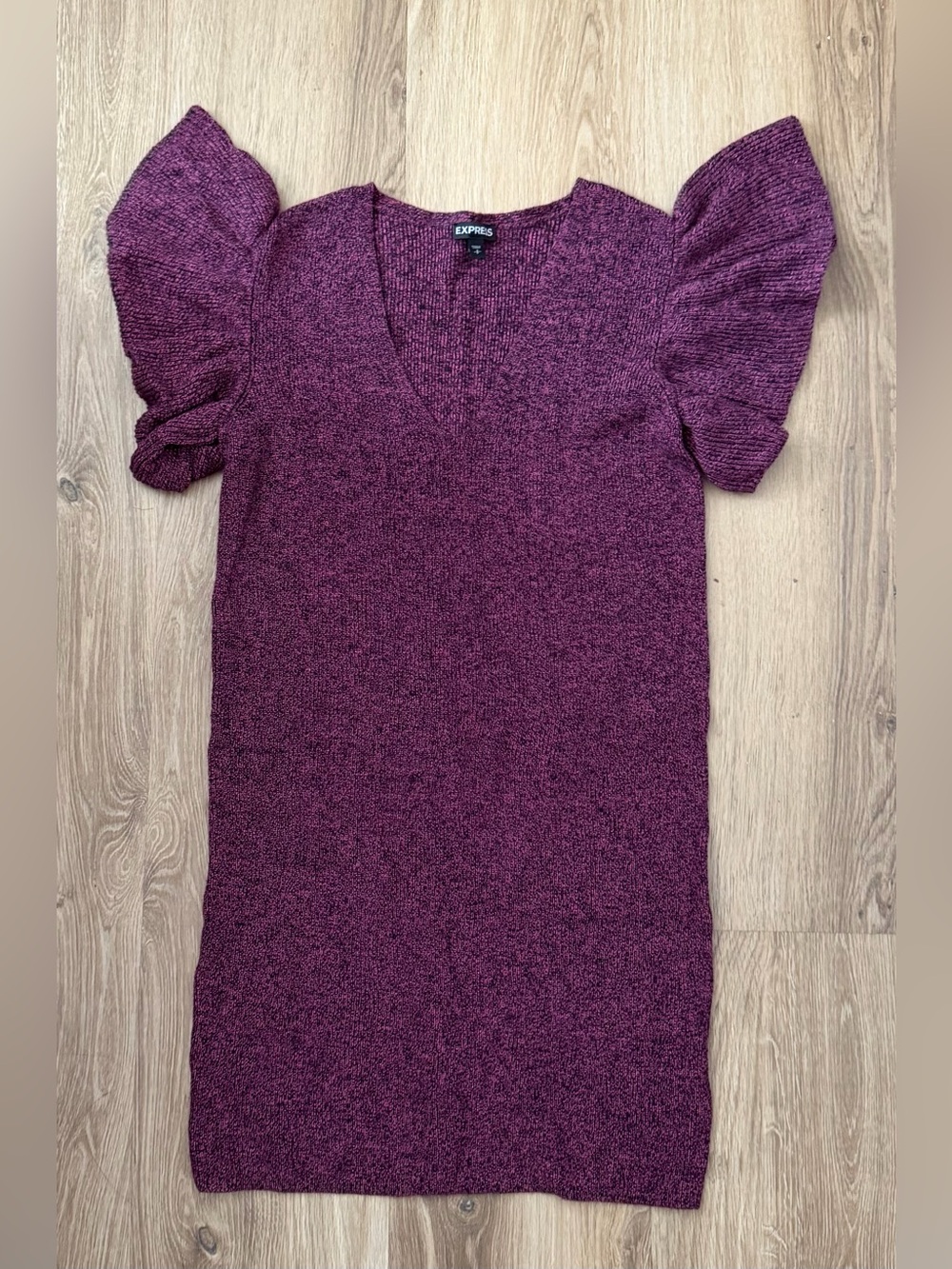 Express Plum V-Neck Knit Tunic with Flutter Puff Sleeves